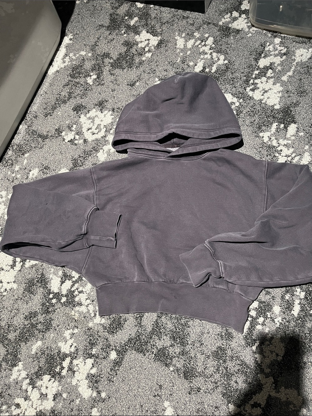 TNA Cropped Hoodie in Faded Charcoal